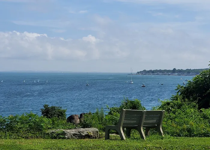 The Niantic Inn